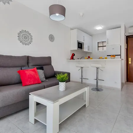 Vistamarina B109 By Ivi Real Estate * Τορρεμολίνος